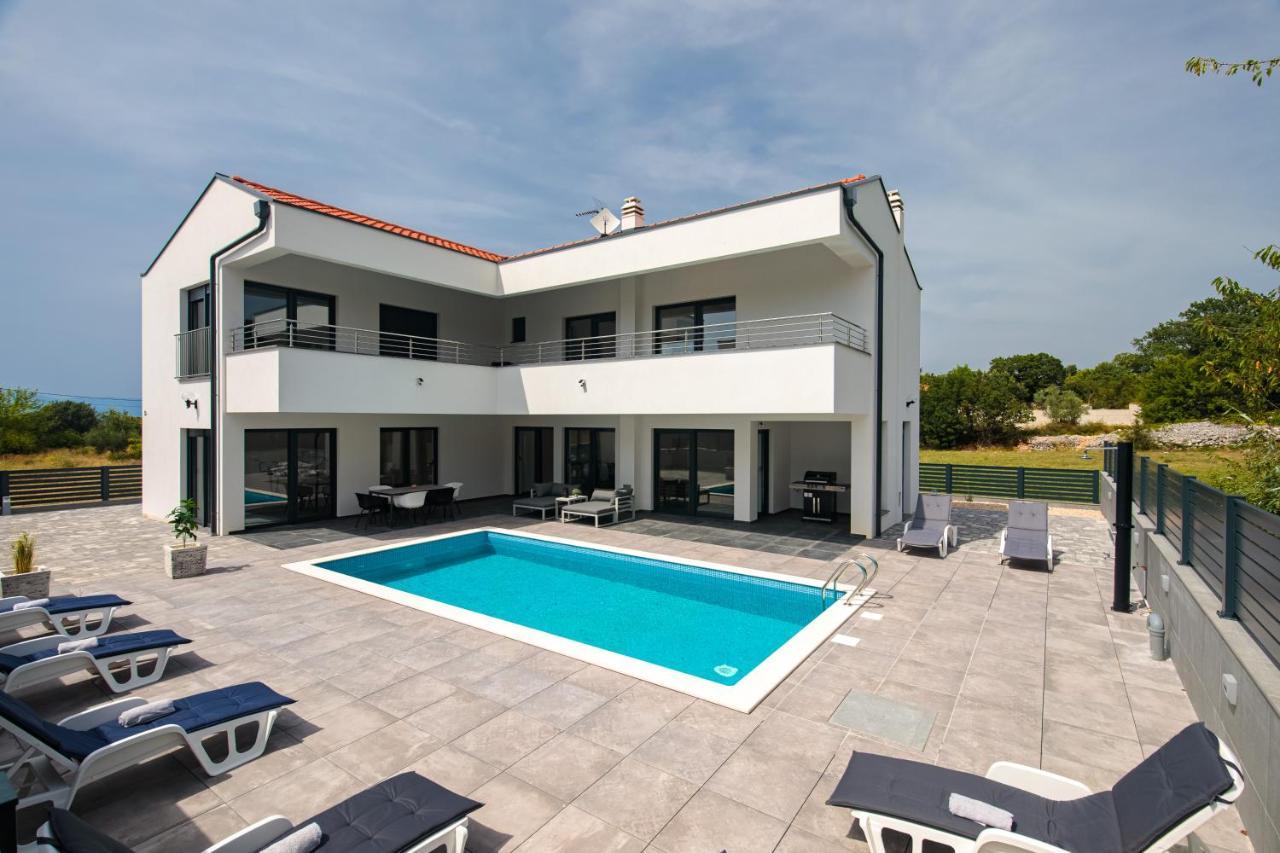 Villa Graefin Малинска Экстерьер фото