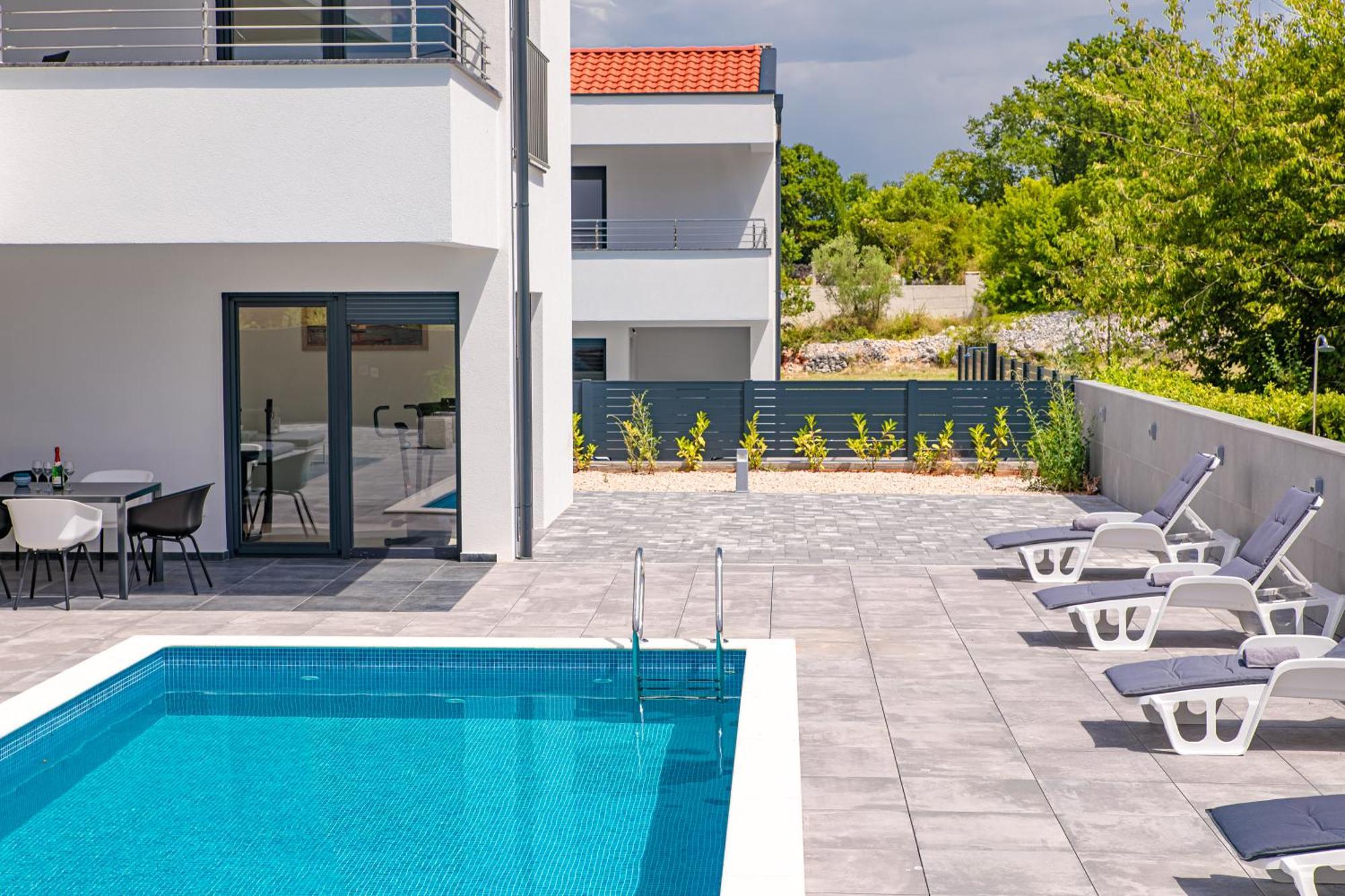 Villa Graefin Малинска Экстерьер фото