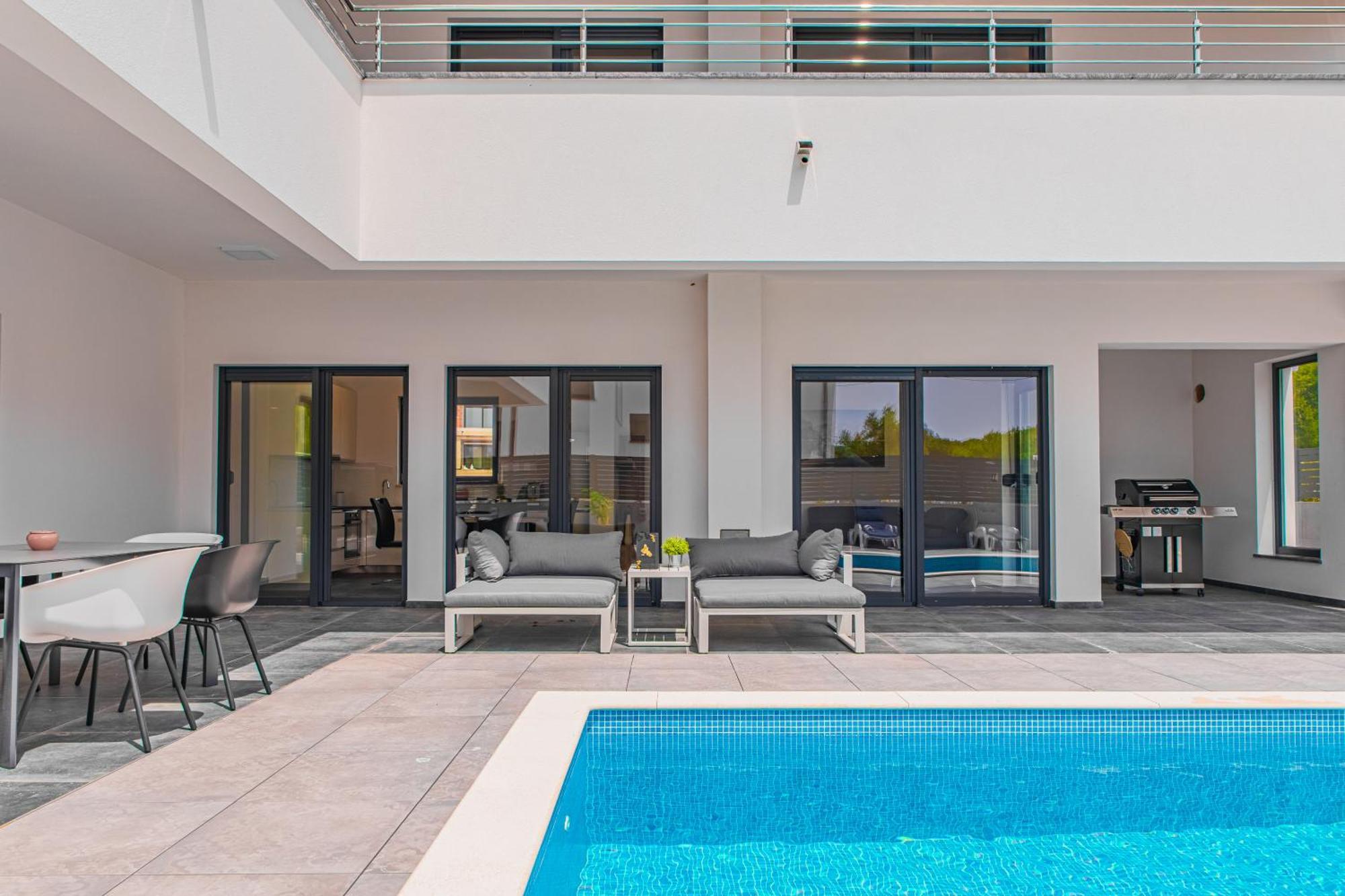 Villa Graefin Малинска Экстерьер фото